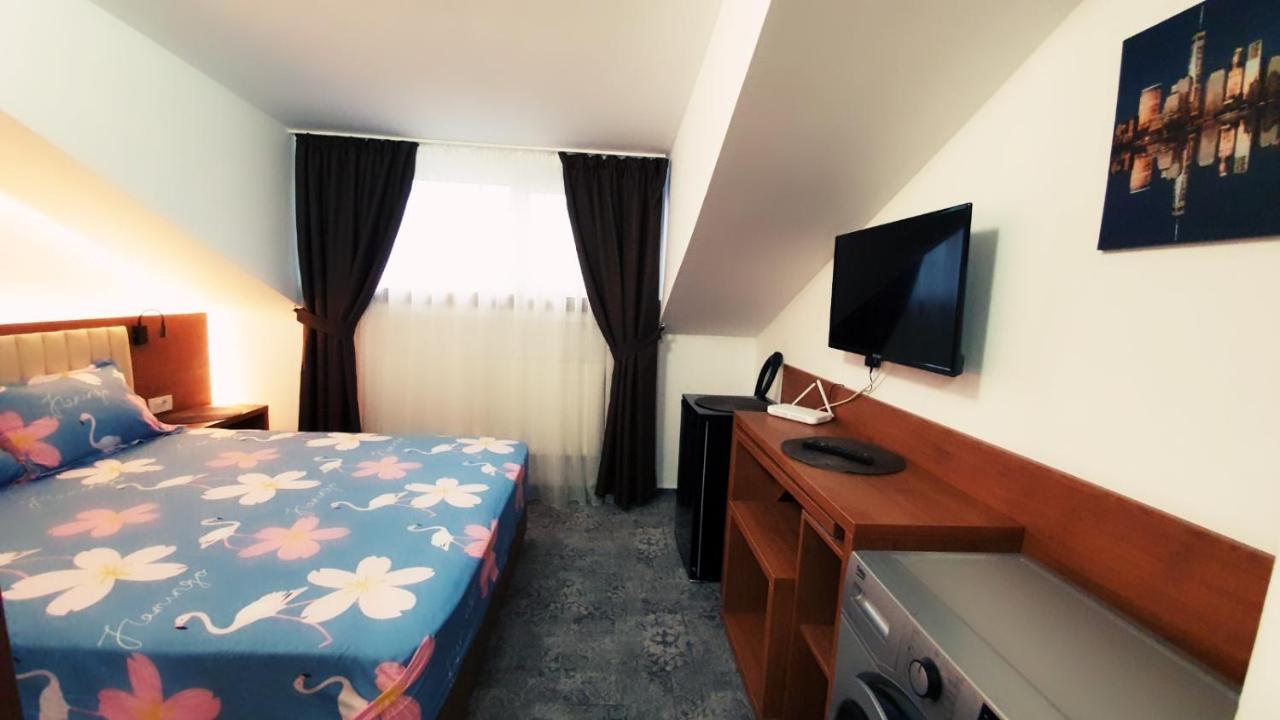 Stay Inn Rediu Valea Lupului  Εξωτερικό φωτογραφία