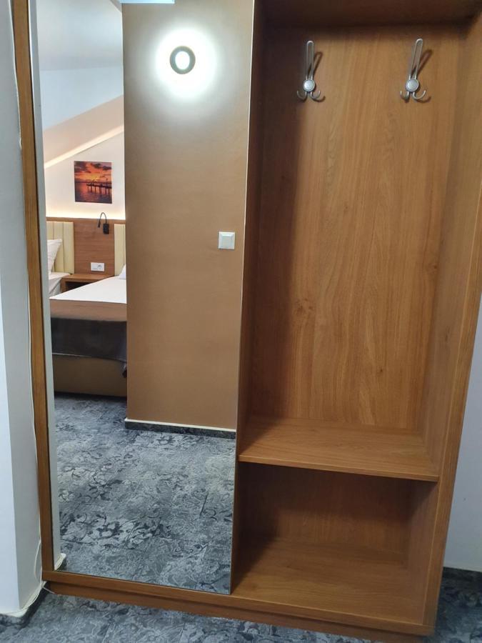 Stay Inn Rediu Valea Lupului  Εξωτερικό φωτογραφία