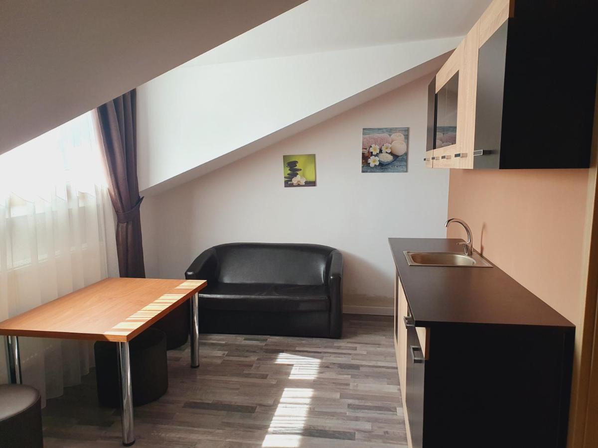 Stay Inn Rediu Valea Lupului  Εξωτερικό φωτογραφία